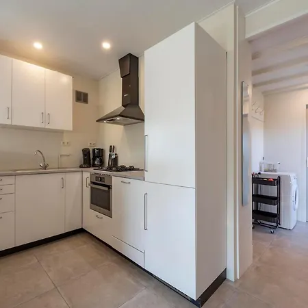 Prázdninový dům In Sint Maartenszee Near Sint Maartensvlotbrug