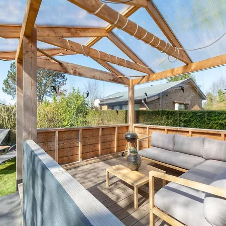 In Sint Maartenszee Near Sint Maartensvlotbrug