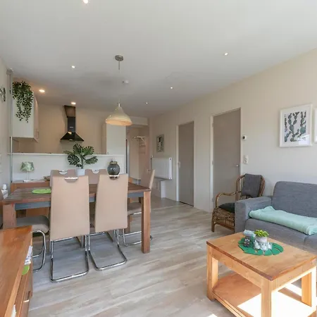 بيت للعطل In Sint Maartenszee Near