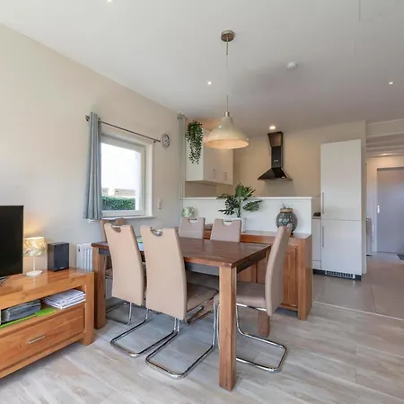 Prázdninový dům In Sint Maartenszee Near