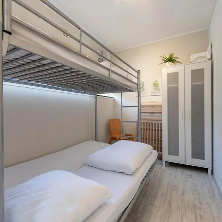 Prázdninový dům In Sint Maartenszee Near *