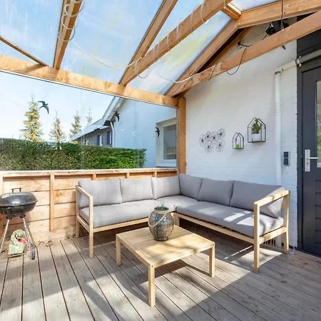 In Sint Maartenszee Near *