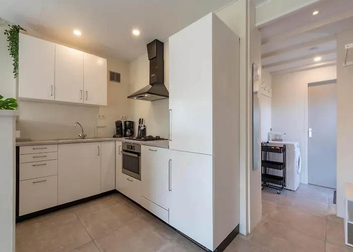 Σπίτι διακοπών In Sint Maartenszee Near Sint Maartensvlotbrug