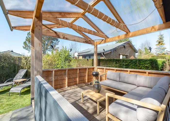 In Sint Maartenszee Near Sint Maartensvlotbrug